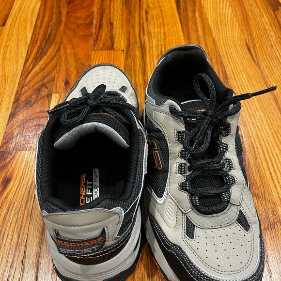 Skechers Men's 7.5 Wide Vigor 3.0  Goodyear Rubber‎ Outsole Oxford,Taupe/Black - Picture 8 of 8